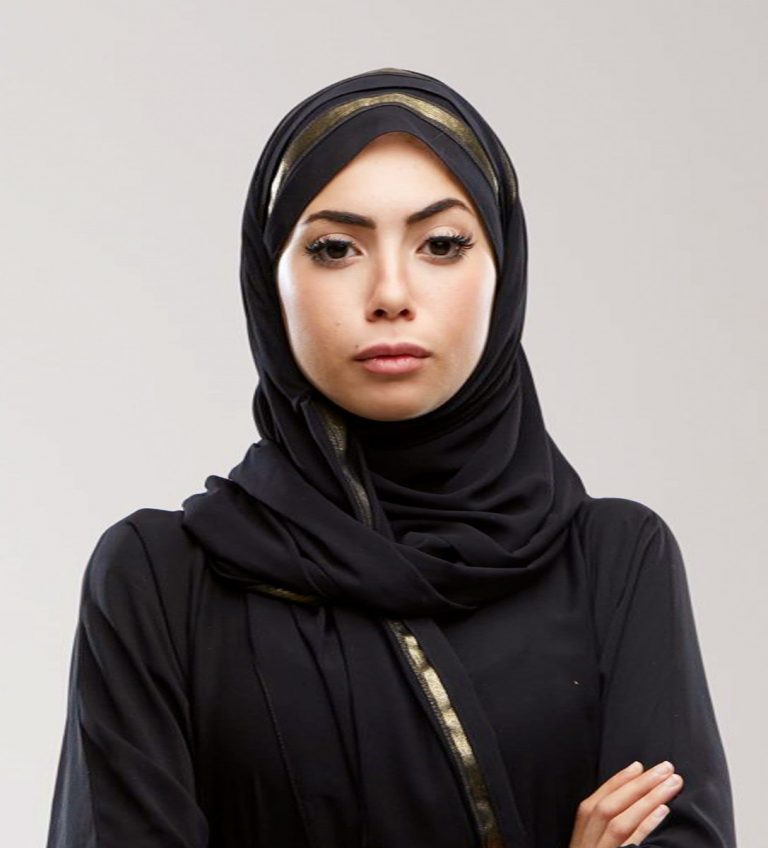 Top 10 Arab Women That Are Ruling Social